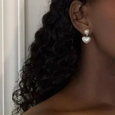 Profile image of Niomi