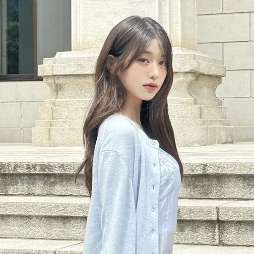 JovialSpray0203의 장원영
