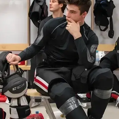 OldGlove7097의 Ice Hockey Player