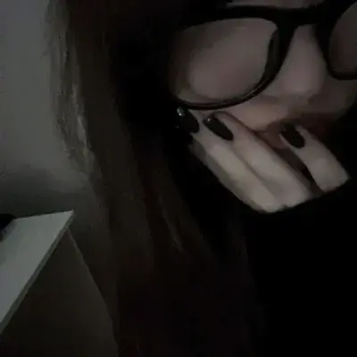 SpicyTile7140의 Chloe Lesbin