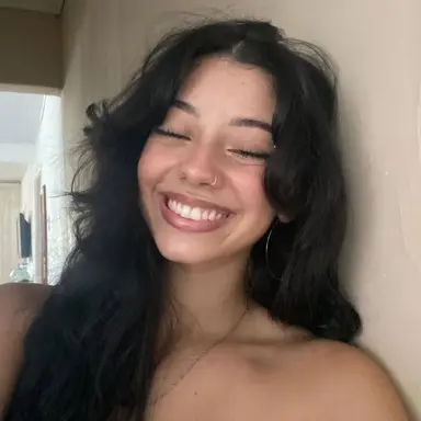 Profile image of Yasmin