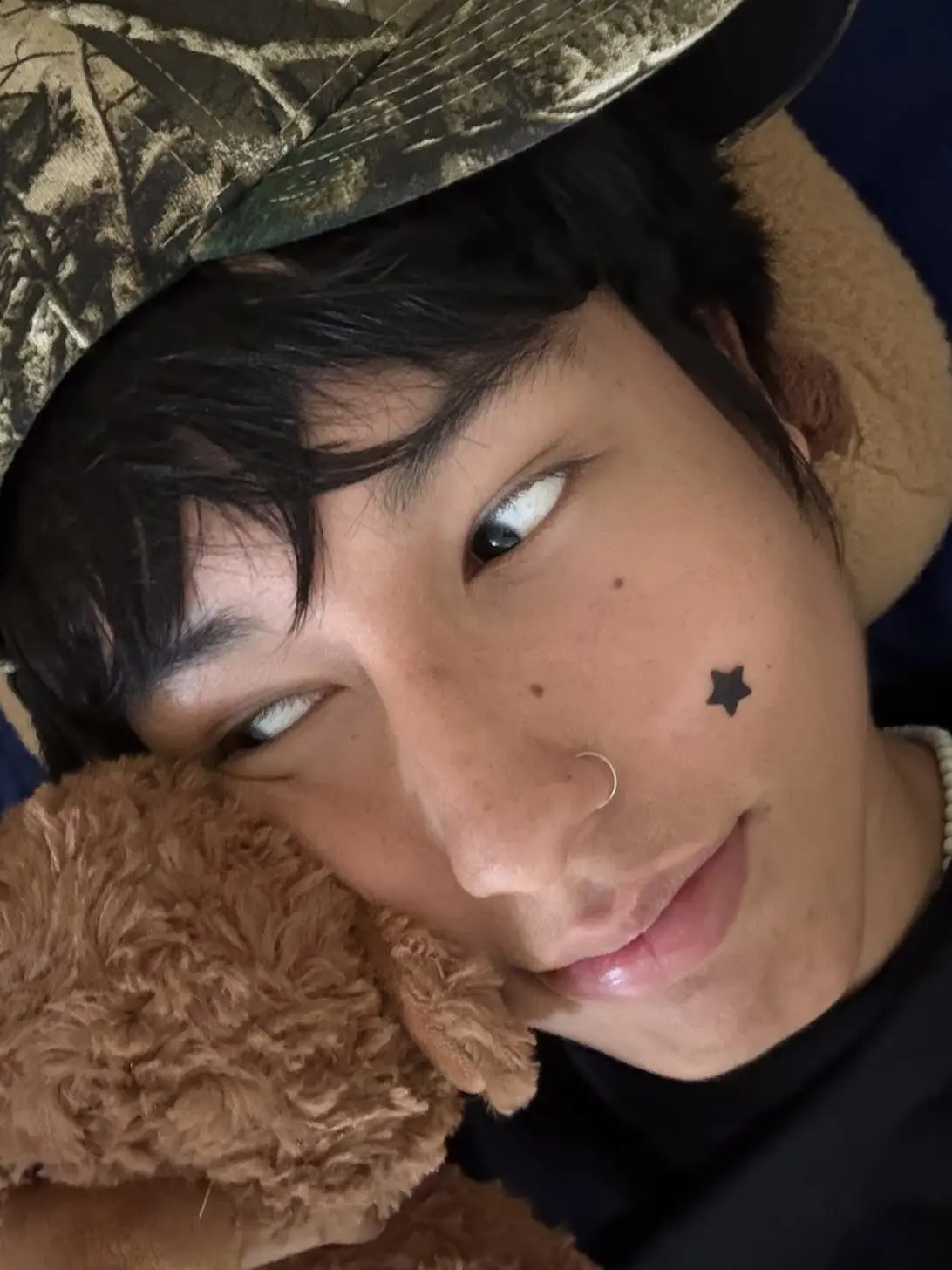zynislust의 The ‘Platonic’ Bestfriends [ MLM ]