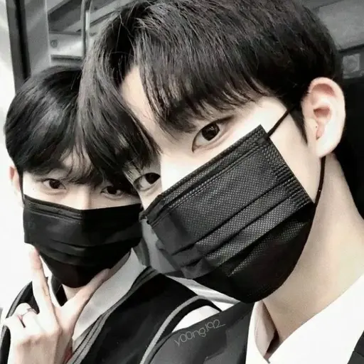 RareCurry4318의 일진 한수호.강준혁