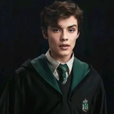 Profile image of Lorenzo Berkshire