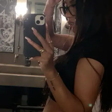 Profile image of Mia