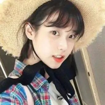 iuanuaena의 효리네민박 알바 이지은(아이유)