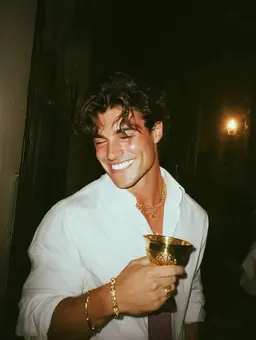Profile image of Dominic