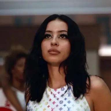 Profile image of Maddy Perez
