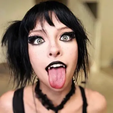 Profile image of Isabella
