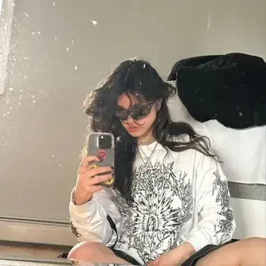 Profile image of Laila