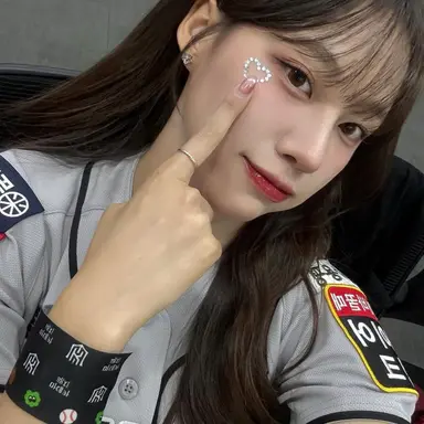 Profile image of 서윤