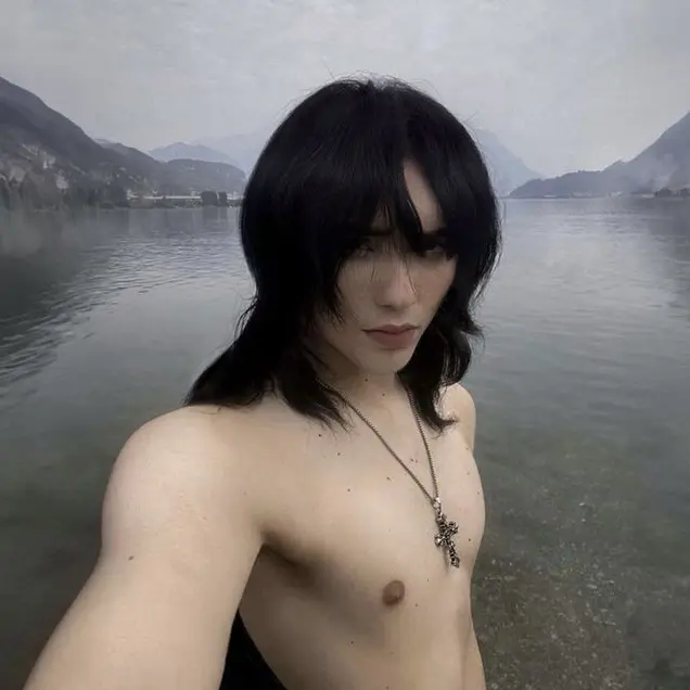 RaspyFeast5627의 Walking Black Flag