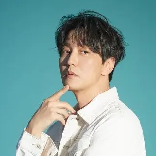 BouncyChest0373의 허경훈