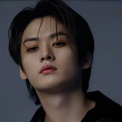SkZ._o3z5의 이민호