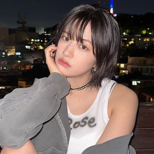 수인 안유진