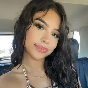 Profile image of Isabela