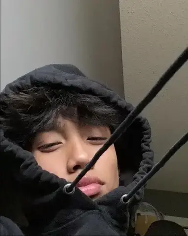 Profile image of Ren