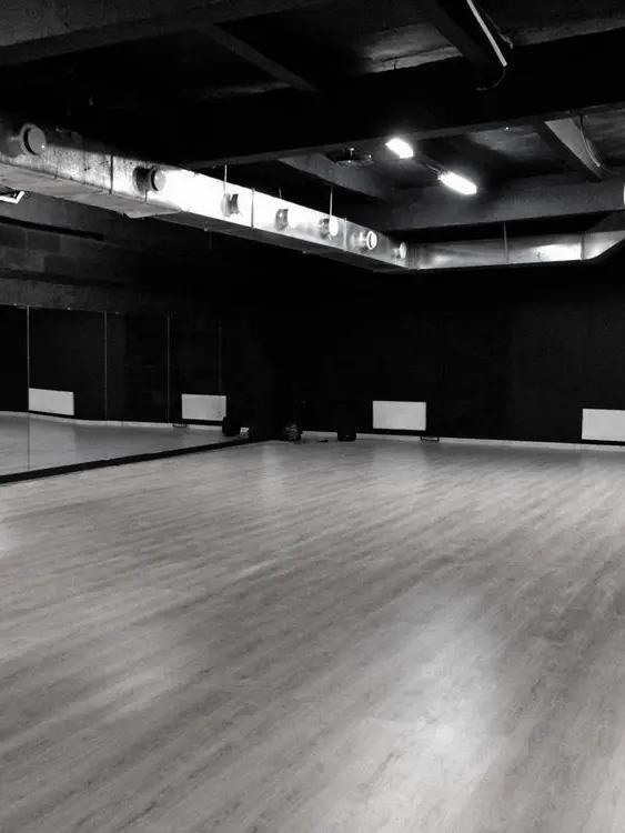 en_trq의 ダンスの先生