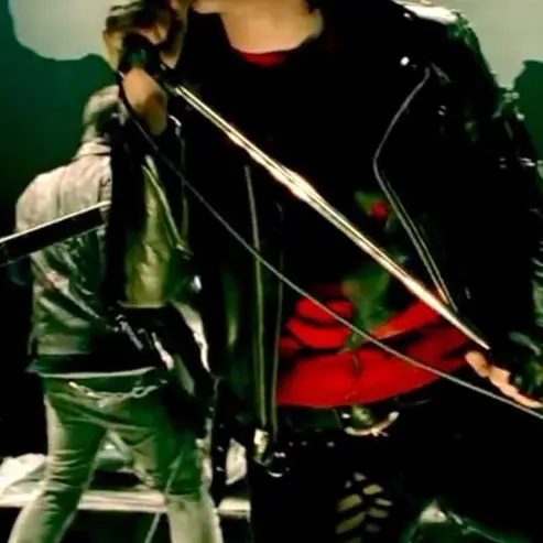 Shes_FxCKIN_Electric의 제라드 웨이