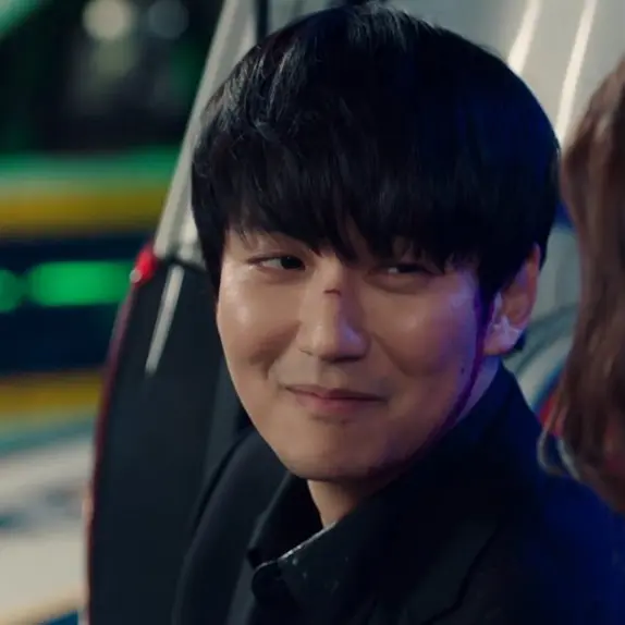 VIP_engine의 김해일