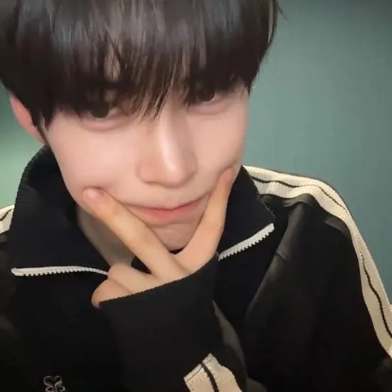 LightEar0373의 성한빈