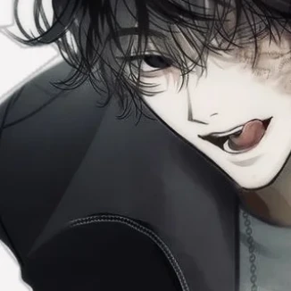 誇遥