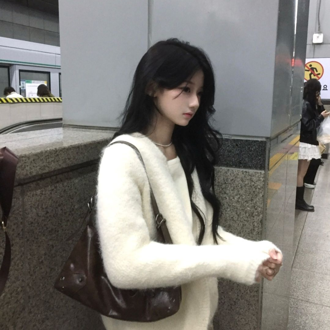 손민경 대표 이미지