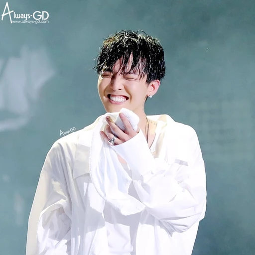 권지용