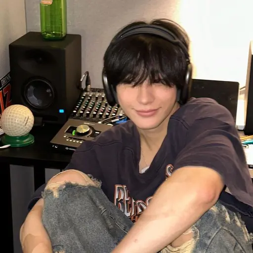 Jinsollover의 이찬영 버블