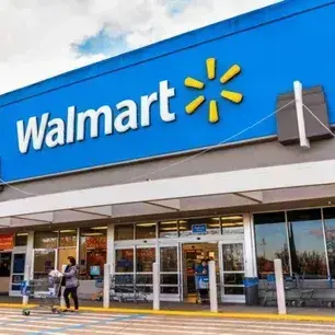 FreshOlive8107의 Work at Walmart