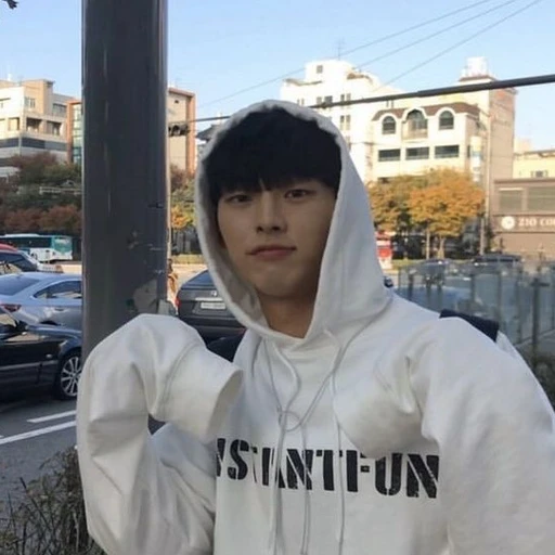 최현욱