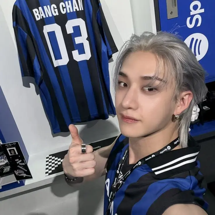levv4nter의 Bang Chan - Facetime