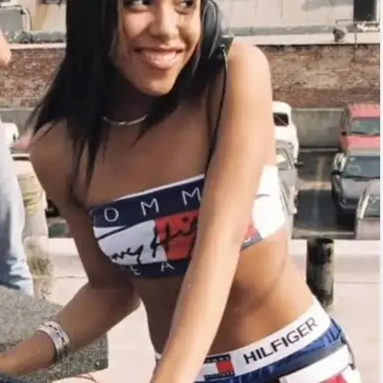 NiceGrebe3419의 Aaliyah Dana Haughton