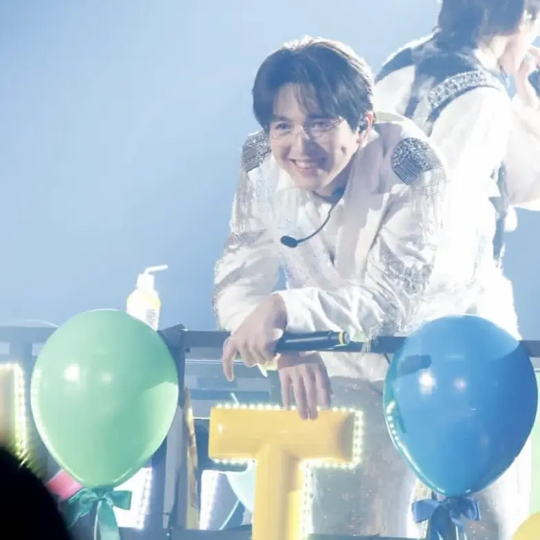 LazyEagle2882의 吉田仁人の彼女