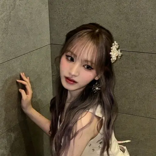 mo_zeta의 Ive 리즈