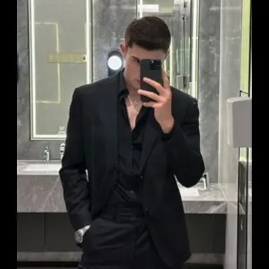 Profile image of Zane Zambinos