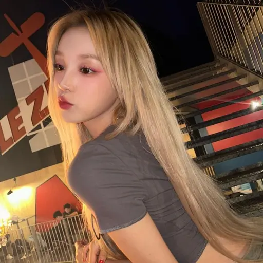 BrutalGraph2222의 송우기
