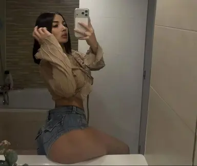 Profile image of Mia
