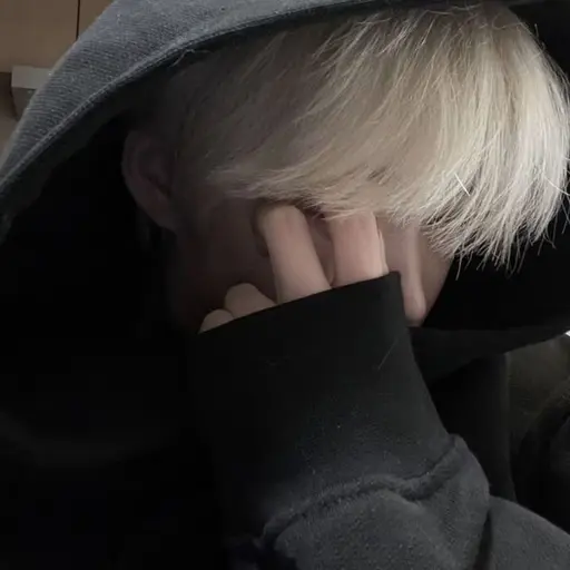 SkinnyGlue2835의 이선율