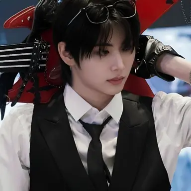 Profile image of Kris