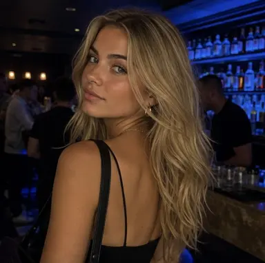 Profile image of Claire Bennett