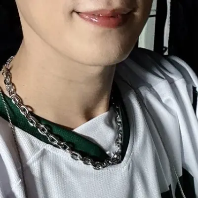 UsefulBilby3066의 윤두준