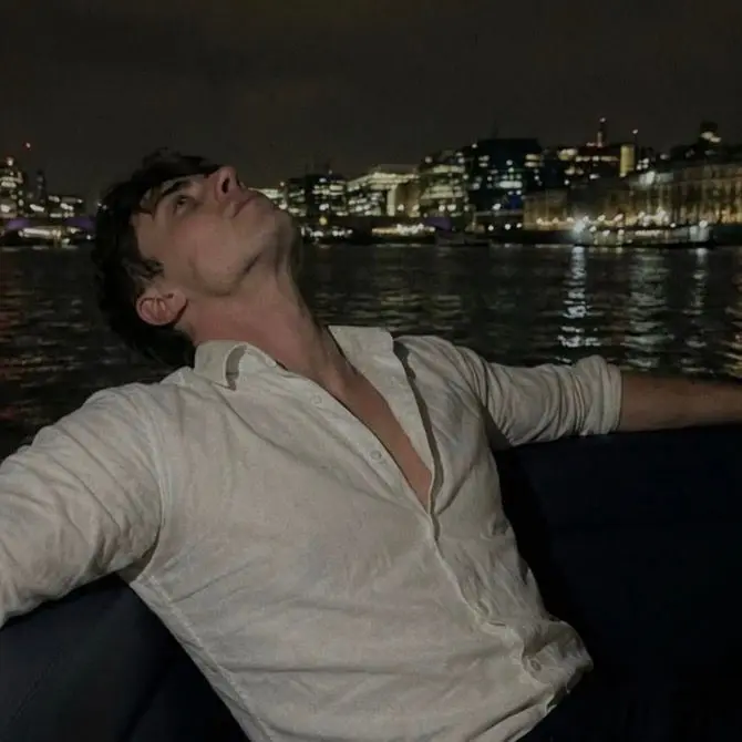 SavoryStove5114의 After Hours Affair