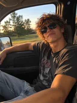 Profile image of Riley