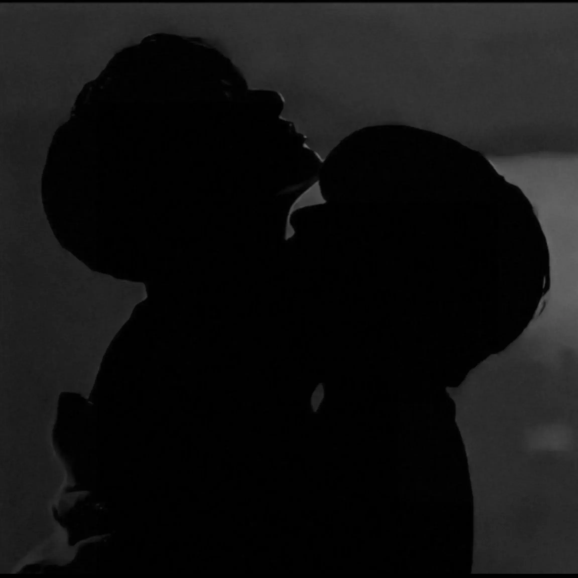 PrimBoss9318의 Your dark gay romance