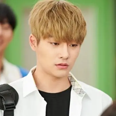 Sonlovesoyun의 강율