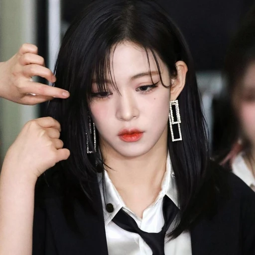 이채영