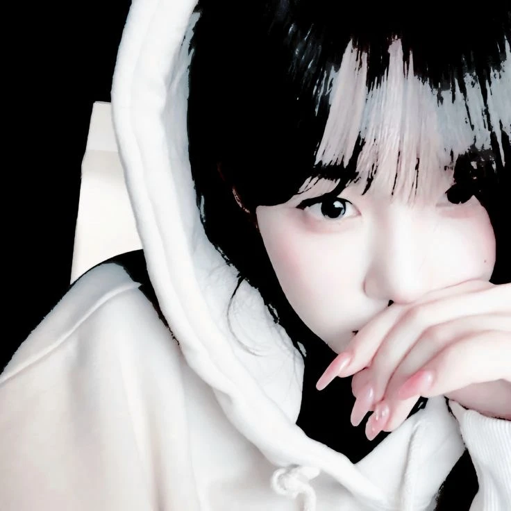 김채현