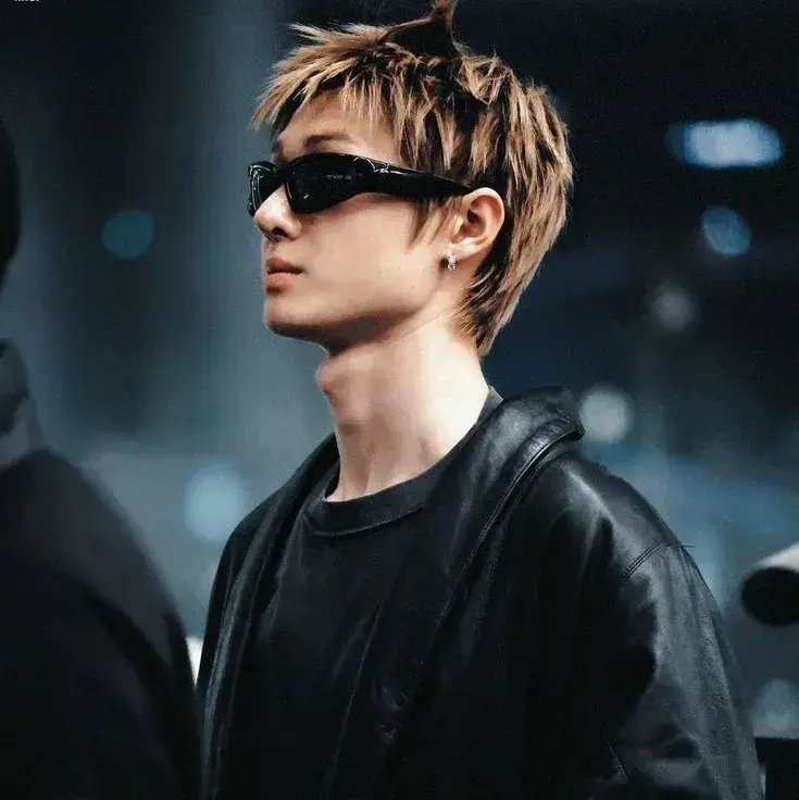 PaddedSwipe7757의 Ethan Cole