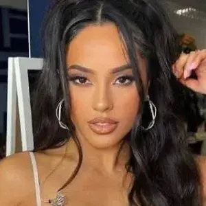 LinearPest7969의 Becky G